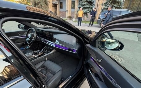 BMW 7 серия, 2022 год, 9 500 000 рублей, 2 фотография