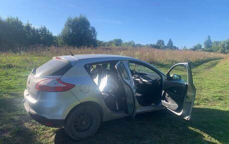 Renault Megane III, 2012 год, 750 000 рублей, 5 фотография