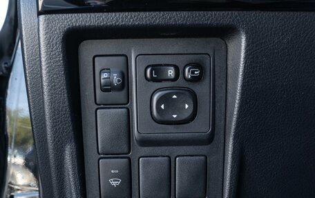Toyota Land Cruiser Prado 150 рестайлинг 2, 2014 год, 3 318 000 рублей, 23 фотография