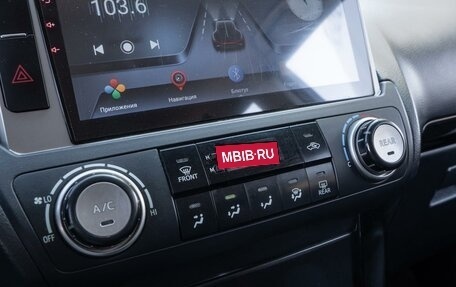 Toyota Land Cruiser Prado 150 рестайлинг 2, 2014 год, 3 318 000 рублей, 17 фотография