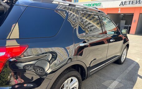 Ford Explorer VI, 2013 год, 1 650 000 рублей, 10 фотография