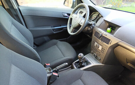 Opel Astra H, 2005 год, 360 000 рублей, 9 фотография