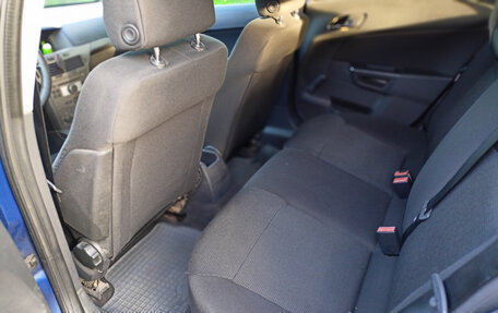 Opel Astra H, 2005 год, 360 000 рублей, 10 фотография