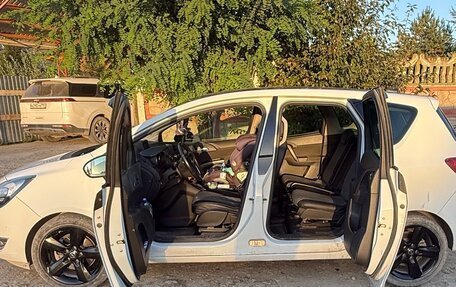 Opel Meriva, 2014 год, 750 000 рублей, 11 фотография