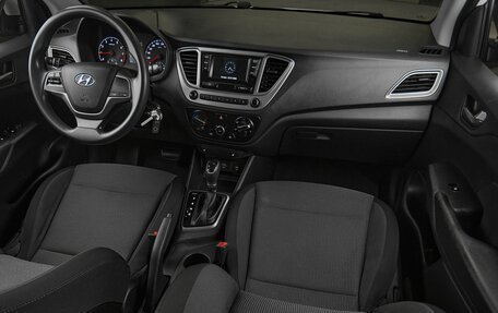 Hyundai Solaris II рестайлинг, 2019 год, 999 000 рублей, 9 фотография