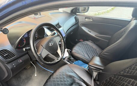 Hyundai Solaris II рестайлинг, 2016 год, 950 000 рублей, 10 фотография