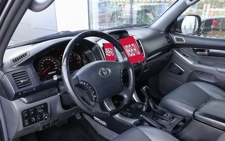 Toyota Land Cruiser Prado 120 рестайлинг, 2008 год, 1 998 000 рублей, 18 фотография