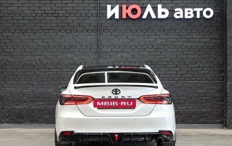 Toyota Camry, 2021 год, 2 870 000 рублей, 5 фотография