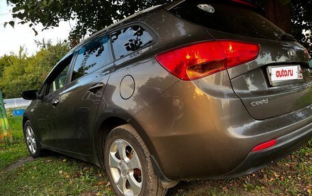 KIA cee'd III, 2014 год, 870 000 рублей, 3 фотография
