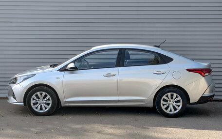 Hyundai Solaris II рестайлинг, 2022 год, 1 650 000 рублей, 8 фотография