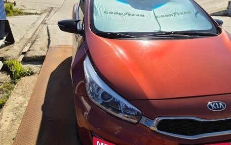 KIA cee'd III, 2014 год, 1 075 000 рублей, 2 фотография