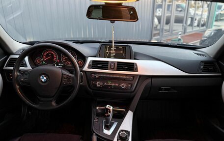 BMW 3 серия, 2013 год, 1 440 000 рублей, 14 фотография