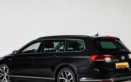 Volkswagen Passat B8 рестайлинг, 2020 год, 2 229 000 рублей, 5 фотография