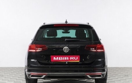 Volkswagen Passat B8 рестайлинг, 2020 год, 2 229 000 рублей, 6 фотография