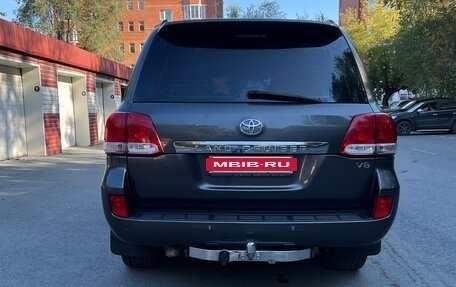 Toyota Land Cruiser 200, 2010 год, 2 750 000 рублей, 6 фотография