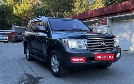 Toyota Land Cruiser 200, 2010 год, 2 750 000 рублей, 3 фотография