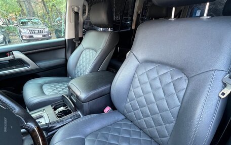 Toyota Land Cruiser 200, 2010 год, 2 750 000 рублей, 16 фотография