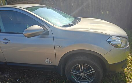 Nissan Qashqai, 2011 год, 1 025 000 рублей, 3 фотография
