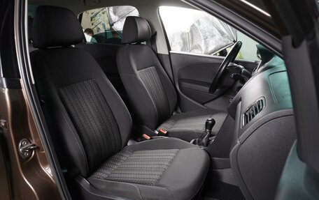 Volkswagen Polo VI (EU Market), 2015 год, 999 000 рублей, 8 фотография