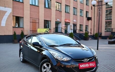 Hyundai Elantra V, 2013 год, 720 000 рублей, 3 фотография