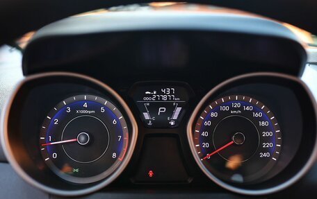 Hyundai Elantra V, 2013 год, 720 000 рублей, 16 фотография