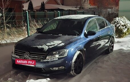Volkswagen Passat B7, 2011 год, 980 000 рублей, 6 фотография