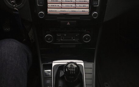 Volkswagen Passat B7, 2011 год, 980 000 рублей, 27 фотография
