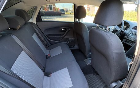 Volkswagen Polo VI (EU Market), 2013 год, 735 000 рублей, 13 фотография