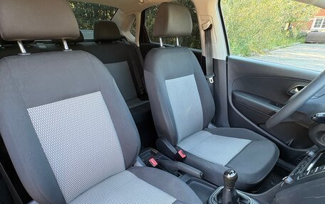 Volkswagen Polo VI (EU Market), 2013 год, 735 000 рублей, 12 фотография