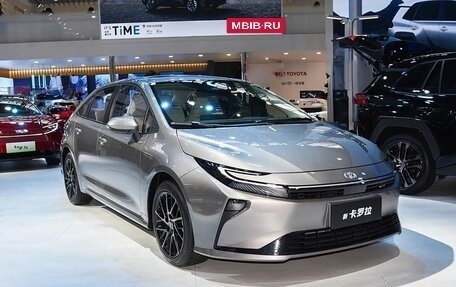 Toyota Corolla, 2026 год, 2 100 000 рублей, 3 фотография