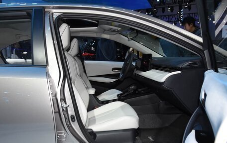 Toyota Corolla, 2026 год, 2 100 000 рублей, 26 фотография
