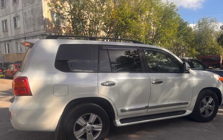 Toyota Land Cruiser 200, 2014 год, 3 980 000 рублей, 7 фотография