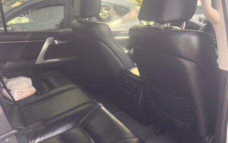 Toyota Land Cruiser 200, 2014 год, 3 980 000 рублей, 5 фотография