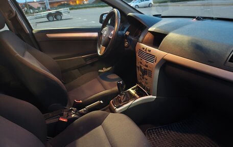 Opel Astra H, 2007 год, 480 000 рублей, 26 фотография