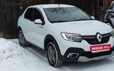 Renault Logan II, 2021 год, 1 550 000 рублей, 2 фотография