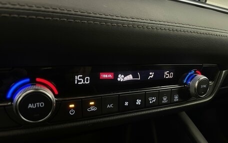Mazda 6, 2018 год, 1 760 000 рублей, 24 фотография