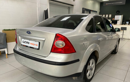 Ford Focus II рестайлинг, 2005 год, 320 000 рублей, 4 фотография