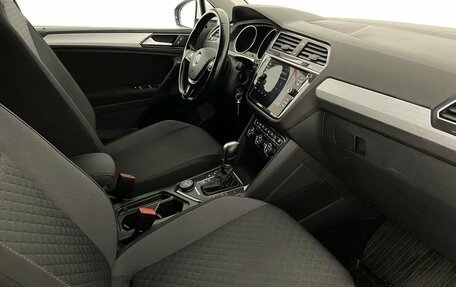 Volkswagen Tiguan II, 2018 год, 2 499 000 рублей, 12 фотография