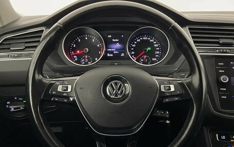 Volkswagen Tiguan II, 2018 год, 2 499 000 рублей, 11 фотография