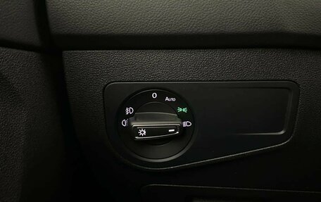 Volkswagen Tiguan II, 2018 год, 2 499 000 рублей, 19 фотография