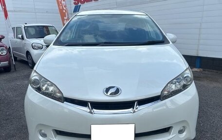 Toyota Wish II, 2017 год, 1 140 000 рублей, 2 фотография