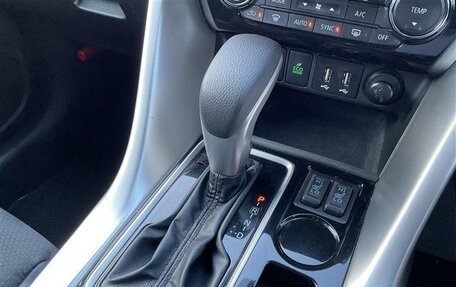 Mitsubishi Eclipse Cross, 2023 год, 1 887 000 рублей, 20 фотография