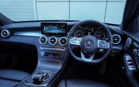 Mercedes-Benz C-Класс, 2018 год, 2 350 000 рублей, 10 фотография