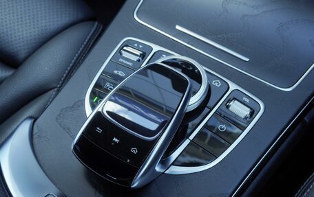 Mercedes-Benz C-Класс, 2018 год, 2 350 000 рублей, 18 фотография