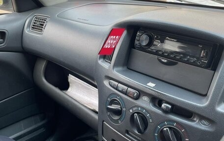 Toyota Probox I, 2004 год, 300 000 рублей, 13 фотография