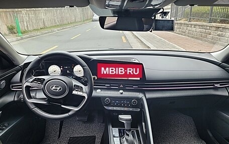 Hyundai Avante, 2023 год, 1 800 000 рублей, 15 фотография