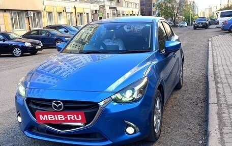 Mazda Demio IV, 2017 год, 1 050 000 рублей, 2 фотография