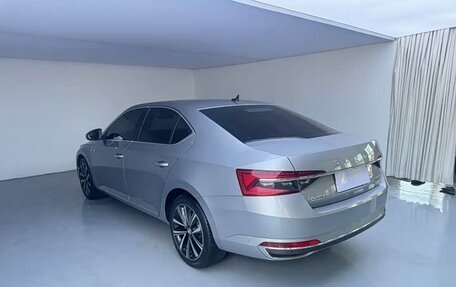 Skoda Superb III рестайлинг, 2023 год, 2 149 000 рублей, 4 фотография