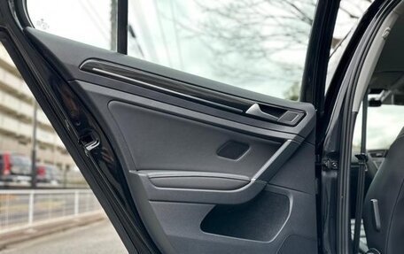 Volkswagen Golf VII, 2018 год, 980 001 рублей, 19 фотография