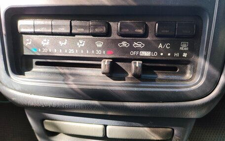 Toyota Ipsum II, 1998 год, 650 000 рублей, 5 фотография